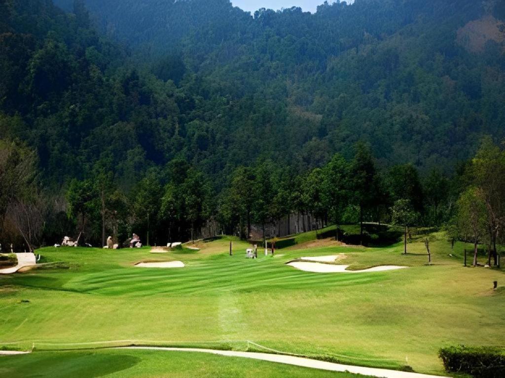 Royal Hills Golf Resort & Spa Nakhon Nayok Εξωτερικό φωτογραφία