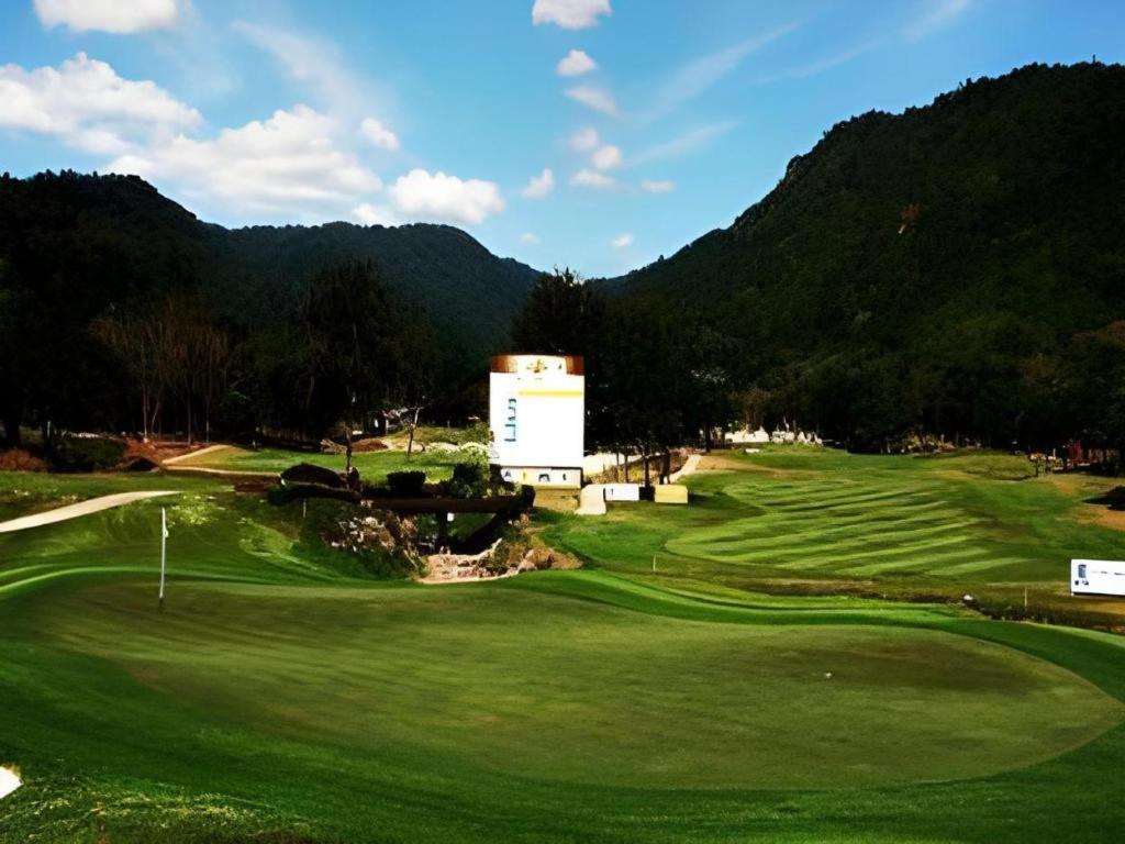 Royal Hills Golf Resort & Spa Nakhon Nayok Εξωτερικό φωτογραφία